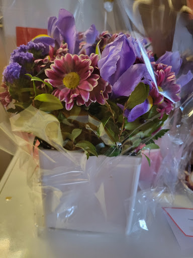 Florist «Paradise Flower Shop», reviews and photos, 2667 Coney Island Ave, Brooklyn, NY 11223, USA