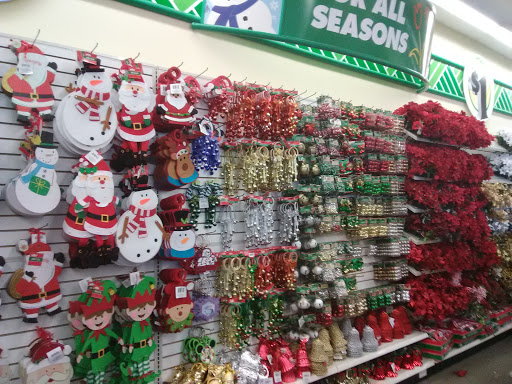 Dollar Store «Dollar Tree», reviews and photos, 429 Indiana Ave, New Castle, IN 47362, USA