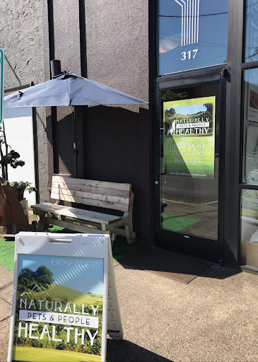 Naturally Healthy Pet, 335 NE 5th Ave, Camas, WA 98607, USA, 