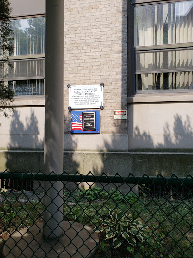 Post Office «United States Postal Service», reviews and photos, 4602 21st St, Long Island City, NY 11101, USA