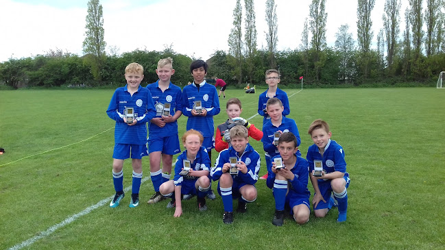 Reviews of Morley Town AFC and Glen Juniors FC in Leeds - Sports Complex
