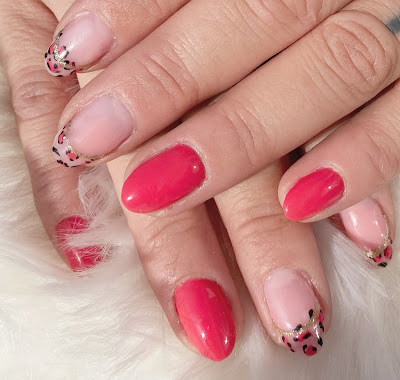 Pretty nailS à Saint-Romain-le-Puy