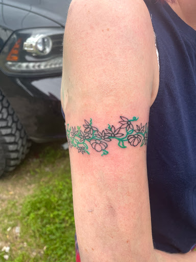 Tattoo Shop «Hall of Tattoos», reviews and photos, 328 E Main St, Norman, OK 73069, USA