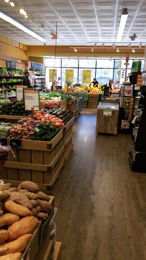 Grocery Store «Whole Foods Market», reviews and photos, 115 Prospect St, Cambridge, MA 02139, USA