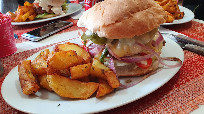 La Terraza Burger-Bar - Puerto Aysén