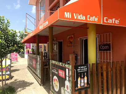 Mi vida cafe - 96CJ+533, Cll Principal, Río Grande, 00745