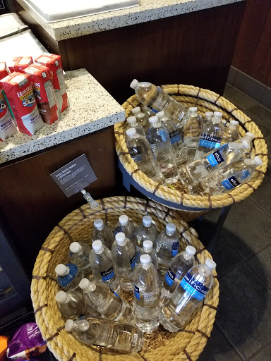 Coffee Shop «Starbucks», reviews and photos, 271 Main St #253, Wilmington, MA 01887, USA