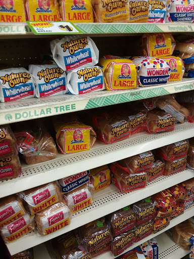 Dollar Store «Dollar Tree», reviews and photos, 3092 N Eastman Rd Ste 102, Longview, TX 75605, USA