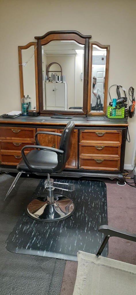Beautiful People Salon 29607