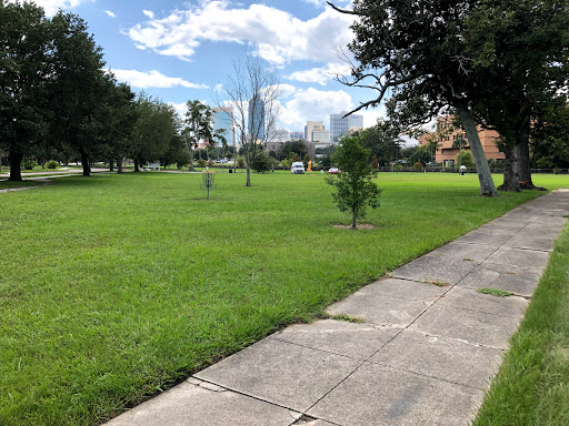 Park «Henry J. Klutho Park», reviews and photos, 204 W 3rd St, Jacksonville, FL 32206, USA