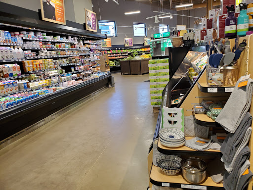 Grocery Store «Lakewinds Food Co-op», reviews and photos, 435 Pond Promenade, Chanhassen, MN 55317, USA