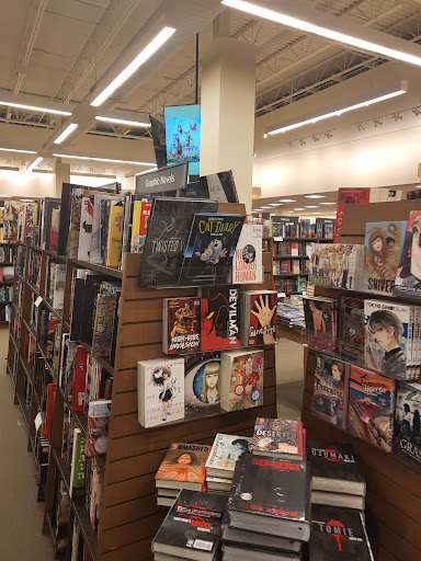 Book Store «Barnes & Noble Booksellers The Shops at River Crossing», reviews and photos, 8675 River Crossing Blvd, Indianapolis, IN 46240, USA