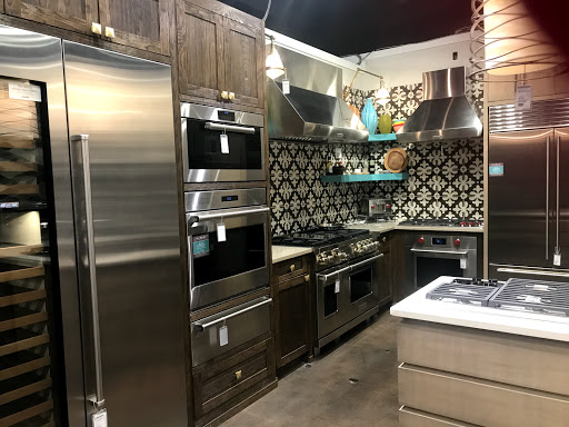 Bathroom Supply Store «Ferguson», reviews and photos, 1403 Slocum St #100, Dallas, TX 75207, USA