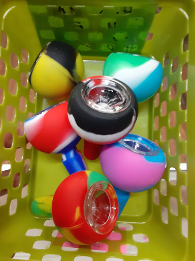 Variety Store «The Vape Shop», reviews and photos, 1170 Oslo Rd #2, Vero Beach, FL 32962, USA