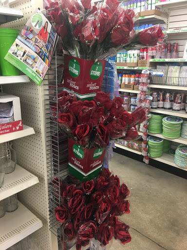 Dollar Store «Dollar Tree», reviews and photos, 33497 S Dixie Hwy #102, Florida City, FL 33034, USA