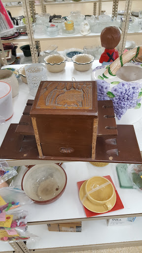 Thrift Store «Community Thrift Store», reviews and photos, 9140 E 31st St, Tulsa, OK 74145, USA