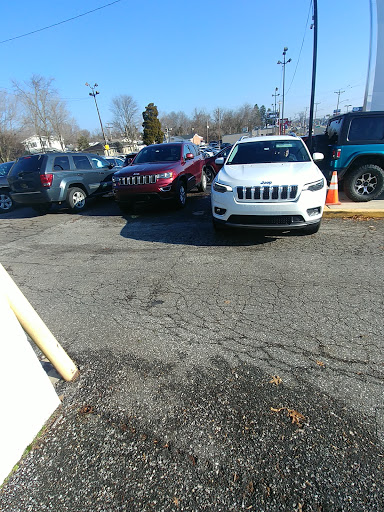 Car Dealer «Brandywine Chrysler Jeep Dodge RAM», reviews and photos, 3807 Kirkwood Hwy, Wilmington, DE 19808, USA