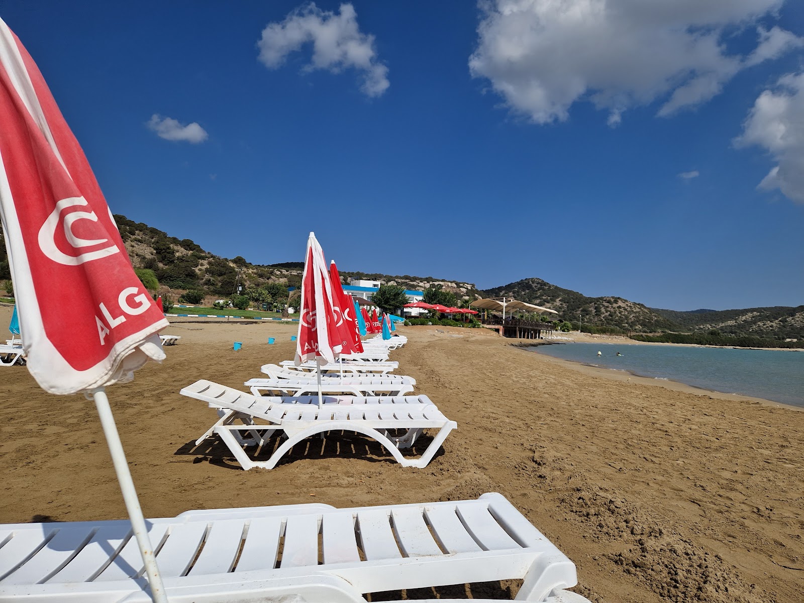 Livana Beach photo #9