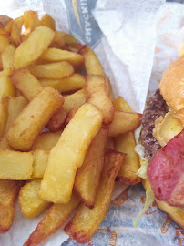 Frite du Restaurant de hamburgers Van's And﻿ Burger à Martigues - n°20