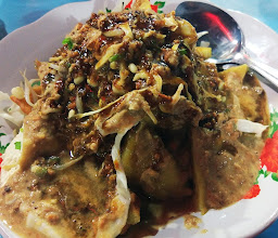 BAKSO TENIS DAN TAHU GIMBAL PAK BEJO photo