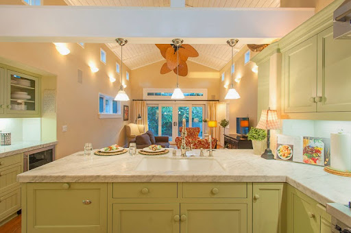 Shopping Mall «La Sierra Plaza Shopping Center», reviews and photos, La Sierra Ave, Riverside, CA 92505, USA