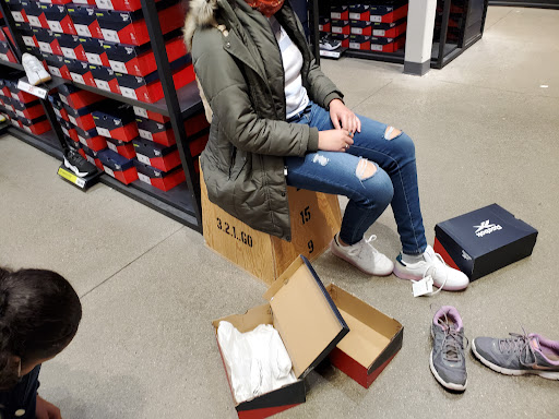 Shoe Store «Reebok Outlet», reviews and photos, 1 Outlet Blvd #500, Wrentham, MA 02093, USA