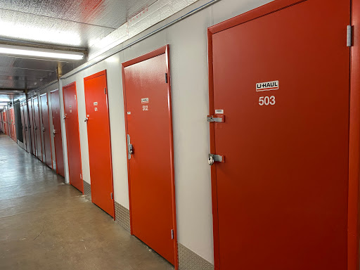 Truck Rental Agency «U-Haul Moving & Storage at Moon Lake», reviews and photos, 10601 FL-52, Hudson, FL 34669, USA