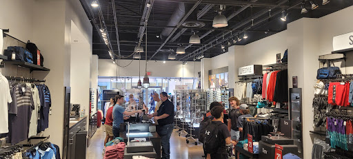 Sunglasses Store «Oakley Vault», reviews and photos, 4401 S Interstate Hwy 35 #221, Round Rock, TX 78665, USA