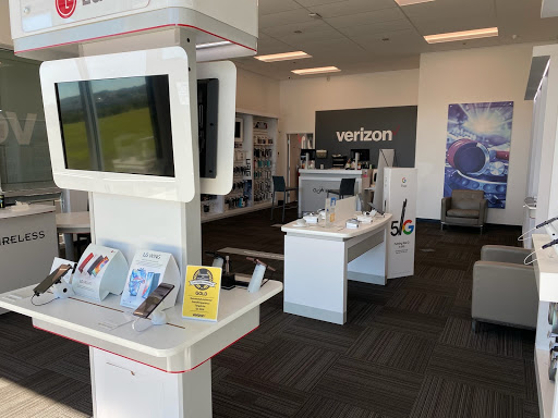 Cell Phone Store «GoWireless Verizon Authorized Retailer», reviews and photos, 12450 FL-54, Odessa, FL 33556, USA