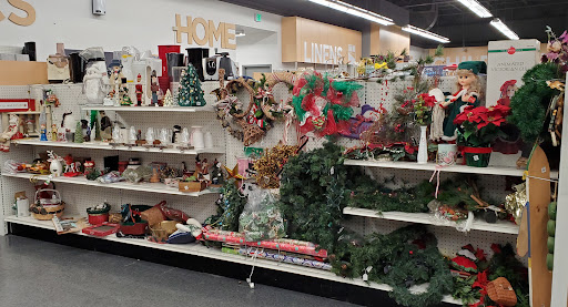 Thrift Store «Federal Way Goodwill», reviews and photos