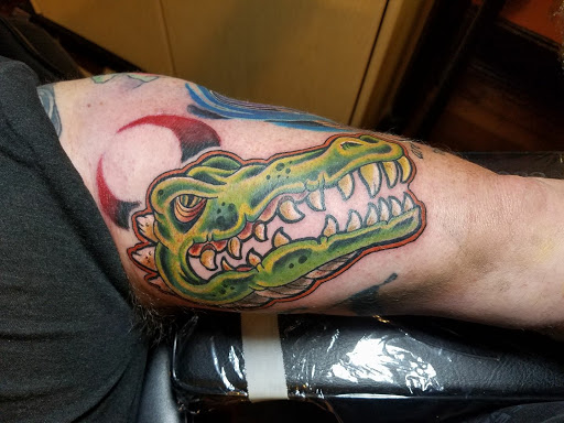 Tattoo Shop «Moth Studio», reviews and photos, 428 W Commercial St, Springfield, MO 65803, USA