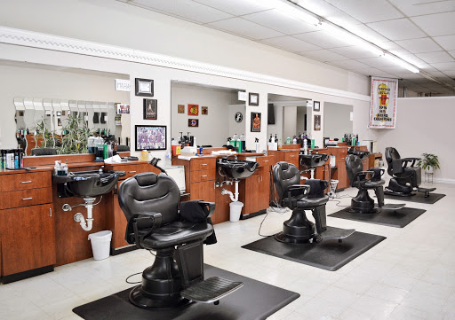 Barber Shop «Roselle Barber Shop», reviews and photos, 239 Irving Park Rd, Roselle, IL 60172, USA