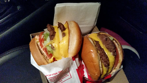 Movie Theater «Megaplex Theatres at Legacy Crossing», reviews and photos, 1075 Legacy Crossing Boulevard, Centerville, UT 84014, USA