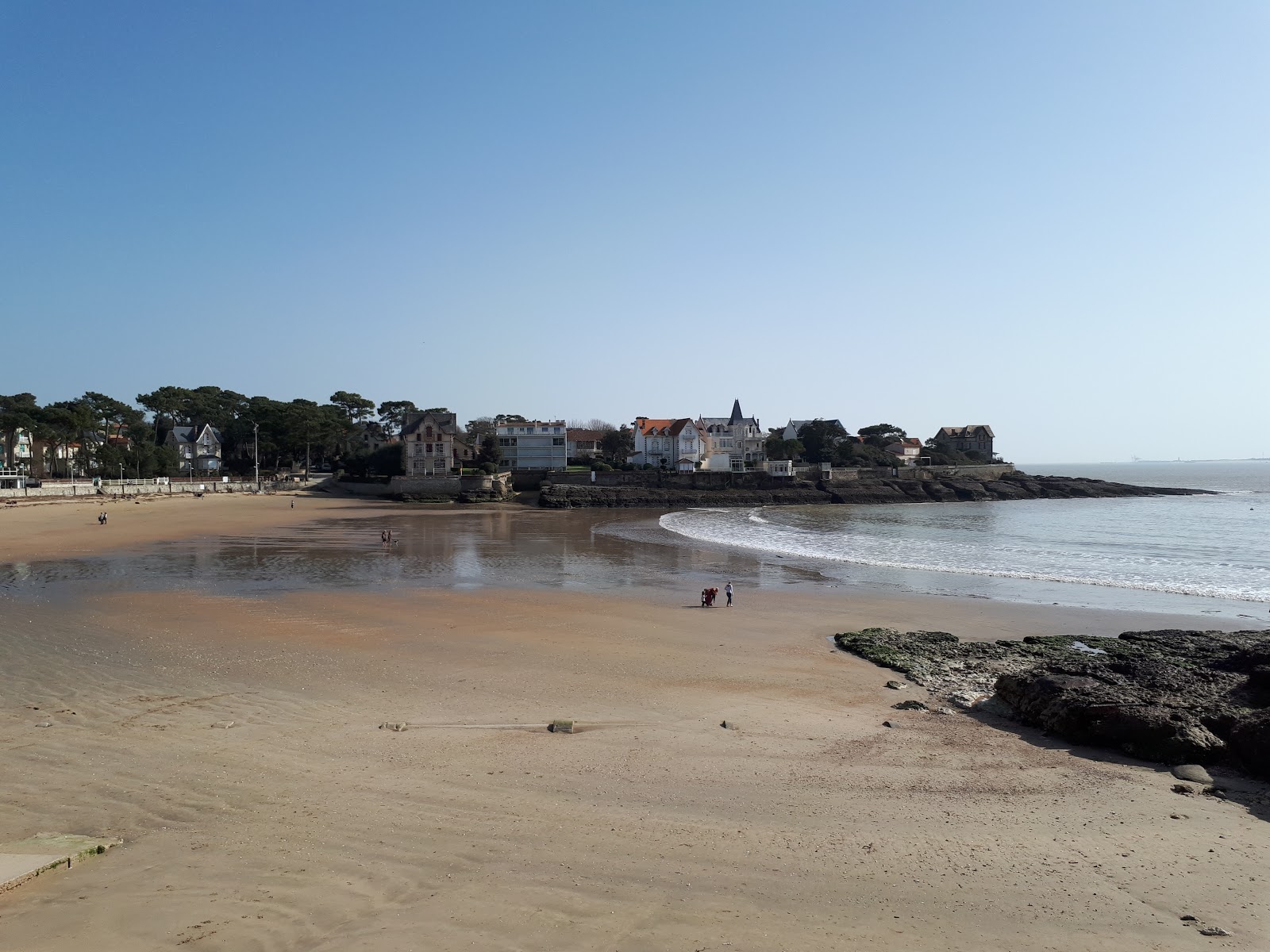 Photo de Plage du Bureau et le règlement