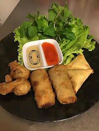 Rouleau de printemps du Restaurant thaï La Rizière Dorée, spécialités thaïlandaises et vietnamiennes à Mulhouse - n°1