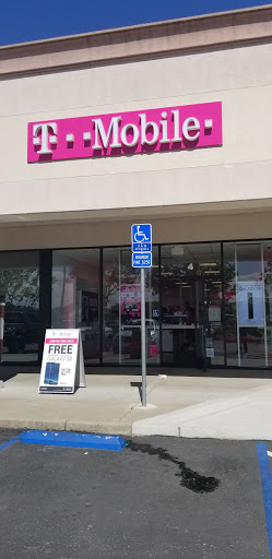 Cell Phone Store «T-Mobile», reviews and photos, 4320 Elverta Rd Suite 4, Antelope, CA 95843, USA