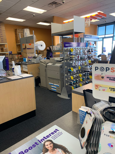 Print Shop «FedEx Office Print & Ship Center», reviews and photos, 6070 Johnson Dr, Pleasanton, CA 94588, USA