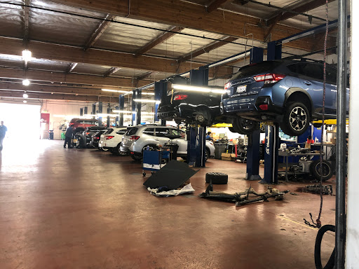Subaru Dealer «#1 Serramonte Subaru», reviews and photos, 707 Serramonte Blvd, Colma, CA 94014, USA