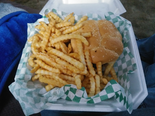 Convenience Store «E-Z Stop Market & Deli», reviews and photos, 190 N 3rd St, Harrisburg, OR 97446, USA