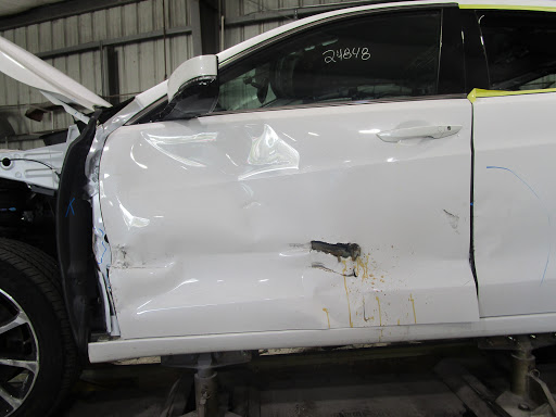 Auto Body Shop «Metics Llc», reviews and photos, 2004 Vincent Rd, Orlando, FL 32817, USA