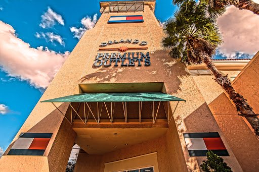 Shopping Mall «Orlando Vineland Premium Outlets», reviews and photos, 8200 Vineland Ave, Orlando, FL 32821, USA