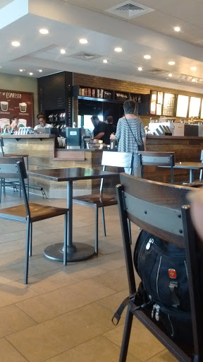 Coffee Shop «Starbucks», reviews and photos, 2034 N Highland Ave, Jackson, TN 38305, USA