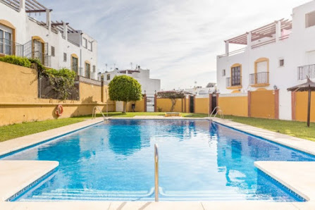 LaCalaHouse | Inmobiliaria en la Costa del Sol C. Beamar de Calahonda, 5, 29649 Mijas, Málaga, España