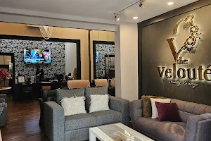 Veloute Beauty Lounge image