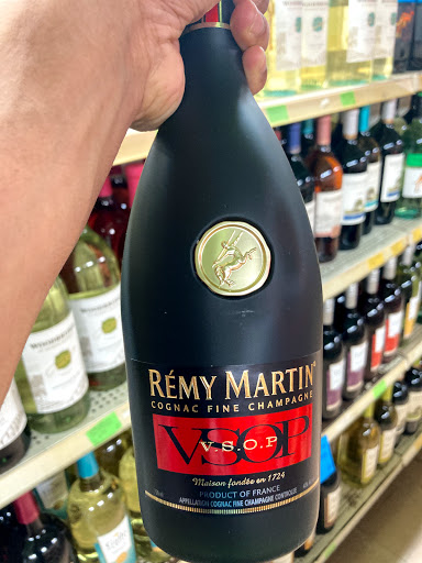 Liquor Store «Cleveland Avenue Liquor Store», reviews and photos, 8423 W Cleveland Ave, Milwaukee, WI 53227, USA