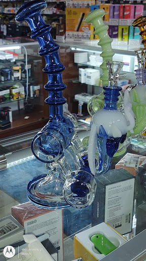 Tobacco Shop «Cloud Nine Smokeshop & Hookah», reviews and photos, 350 S Wickham Rd, Melbourne, FL 32904, USA