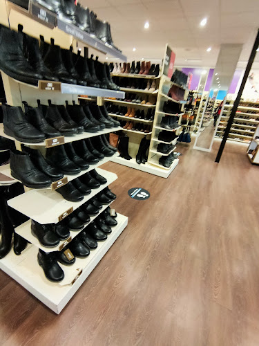Reviews of Clarks Outlet in Doncaster - Shoe store