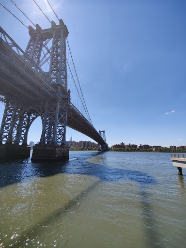 Movie Theater «Williamsburg Cinemas», reviews and photos, 217 Grand St, Brooklyn, NY 11211, USA