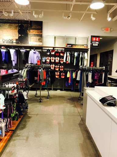 Shopping Mall «Gloucester Premium Outlets», reviews and photos, 100 Premium Outlets Dr, Blackwood, NJ 08012, USA