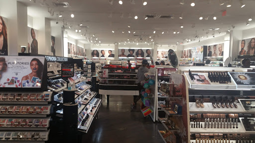 Cosmetics Store «SEPHORA», reviews and photos, 161 Los Cerritos Center, Cerritos, CA 90703, USA